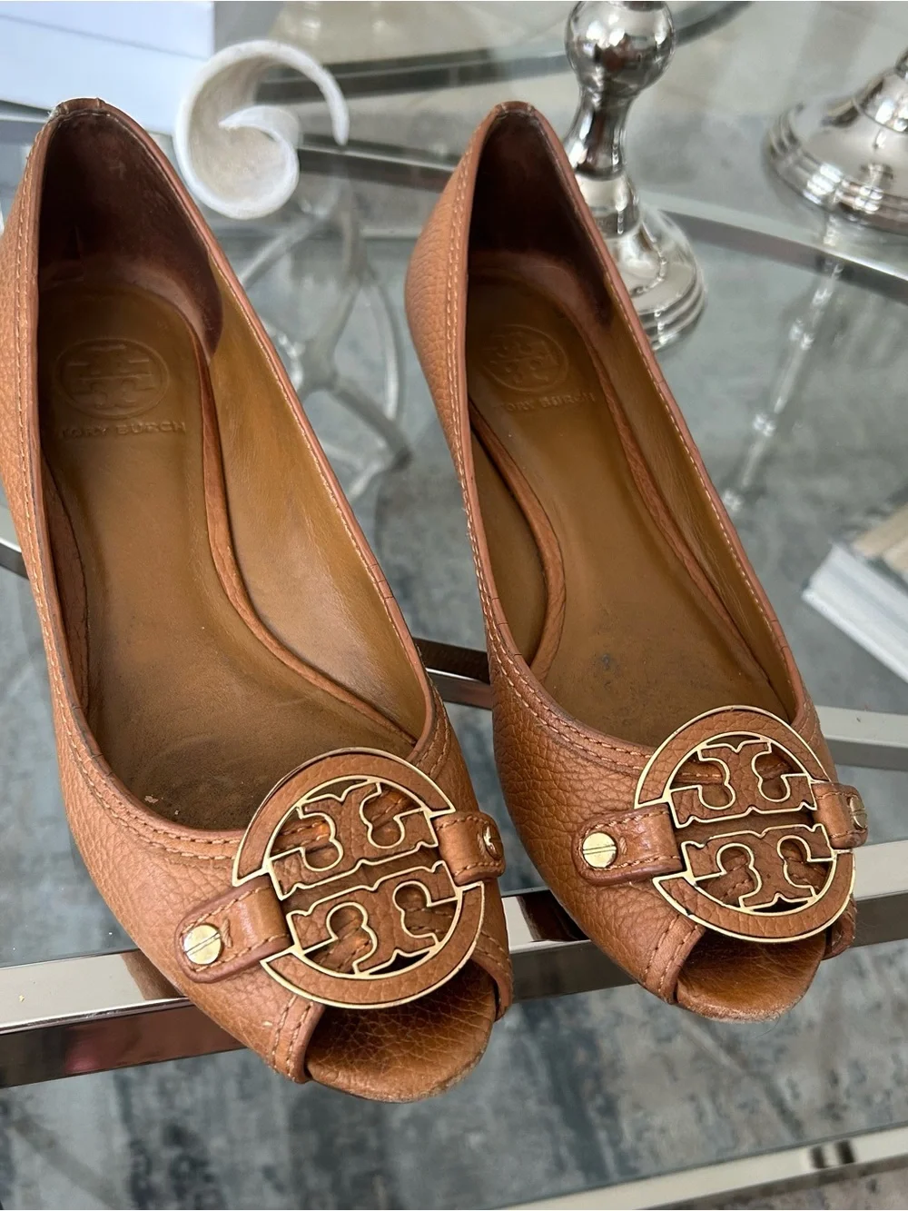 Tory Burch Tan Brown Leather Peep-Toe Flats with Gold Logo